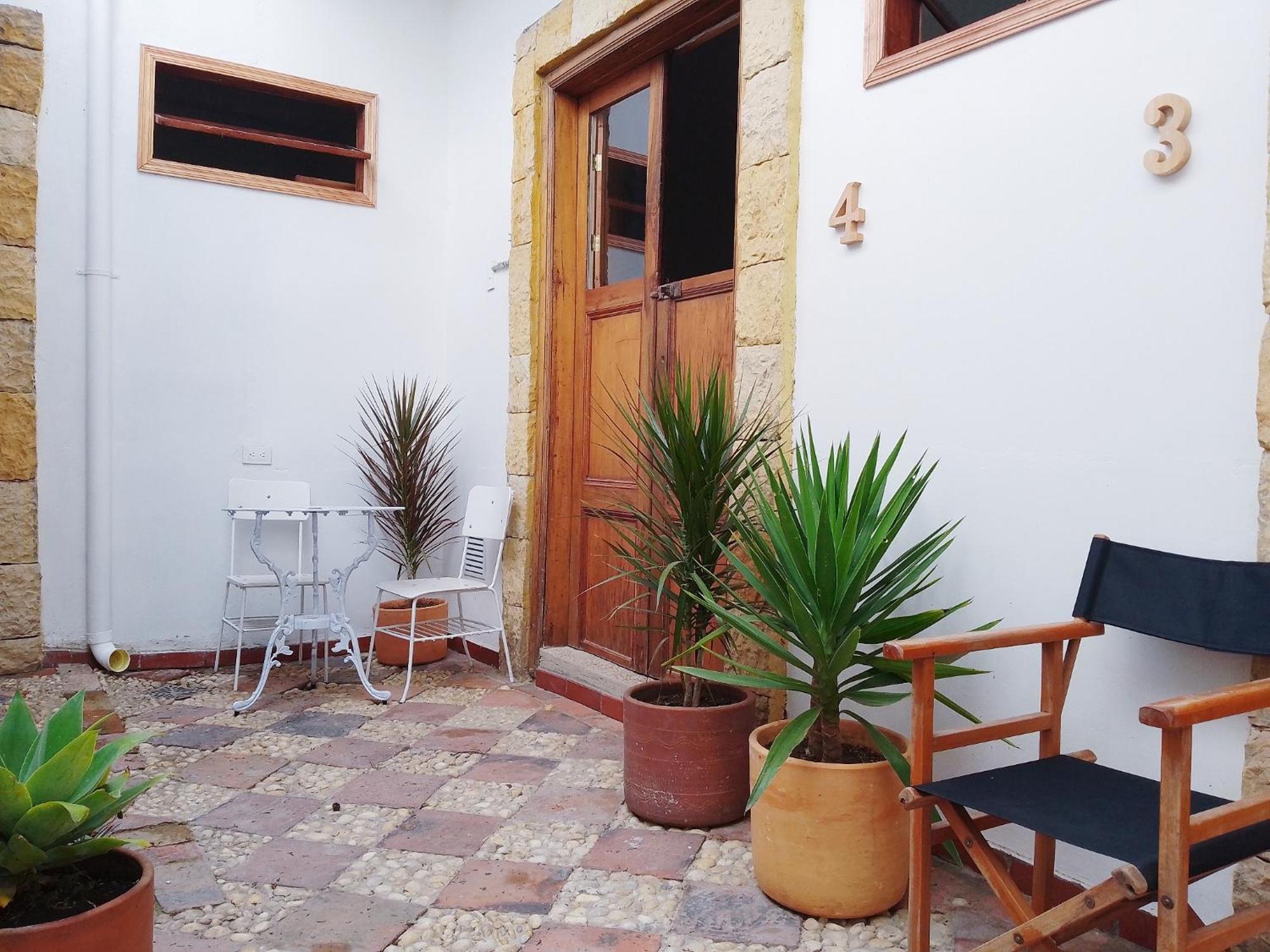 Casita De Piedra Bed & Breakfast Bogota Exterior photo