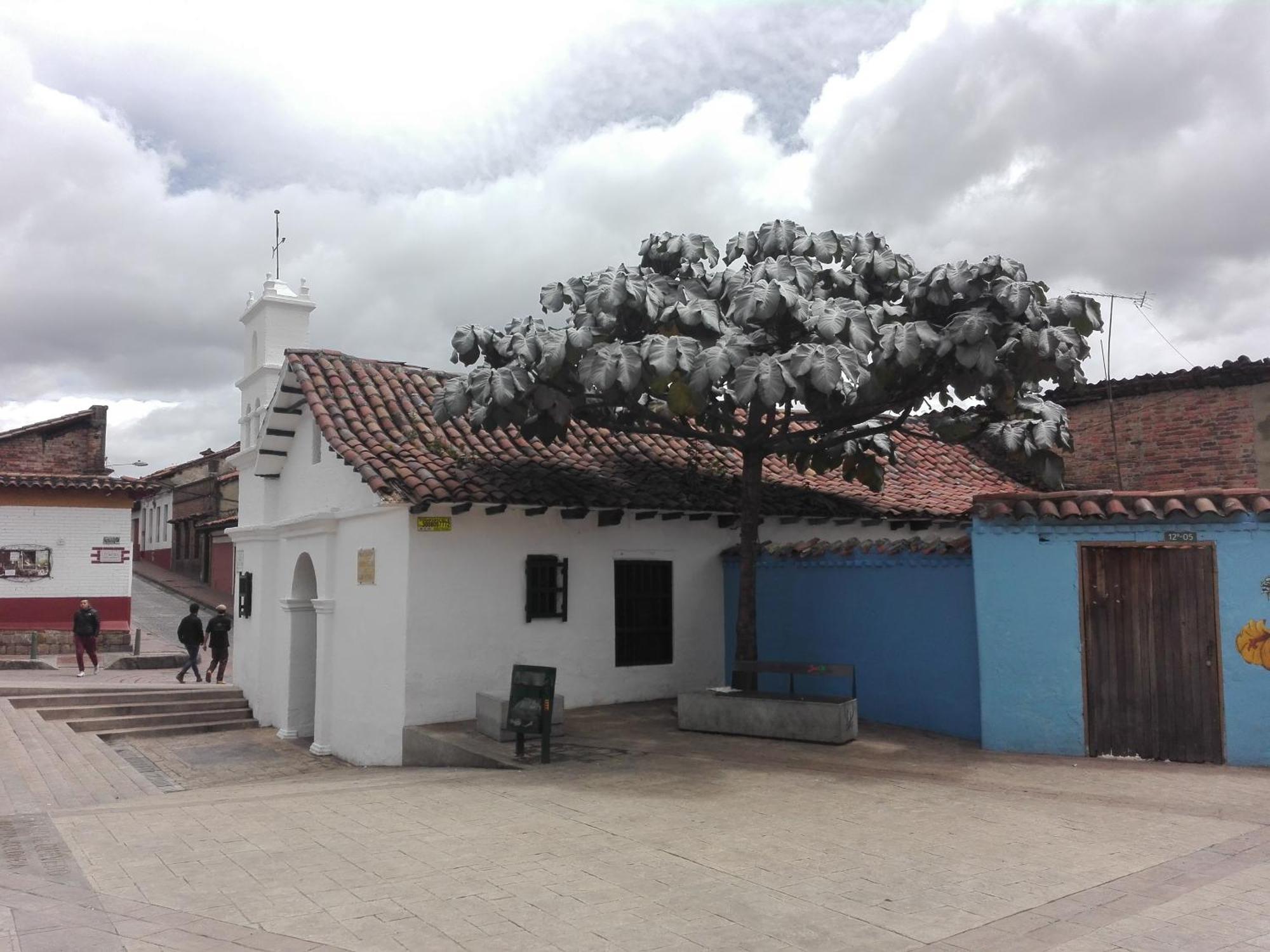 Casita De Piedra Bed & Breakfast Bogota Exterior photo