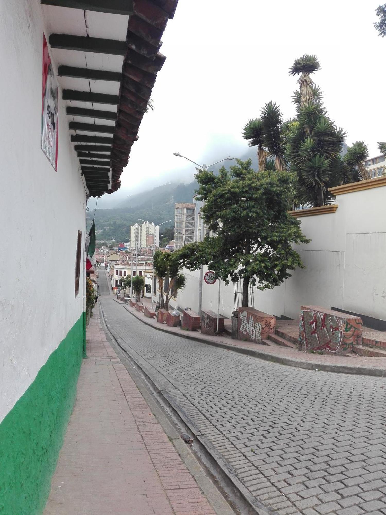 Casita De Piedra Bed & Breakfast Bogota Exterior photo